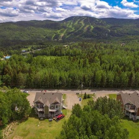 Condo Mont-Edouard 2 Л'Анс-Сен-Жан Экстерьер фото